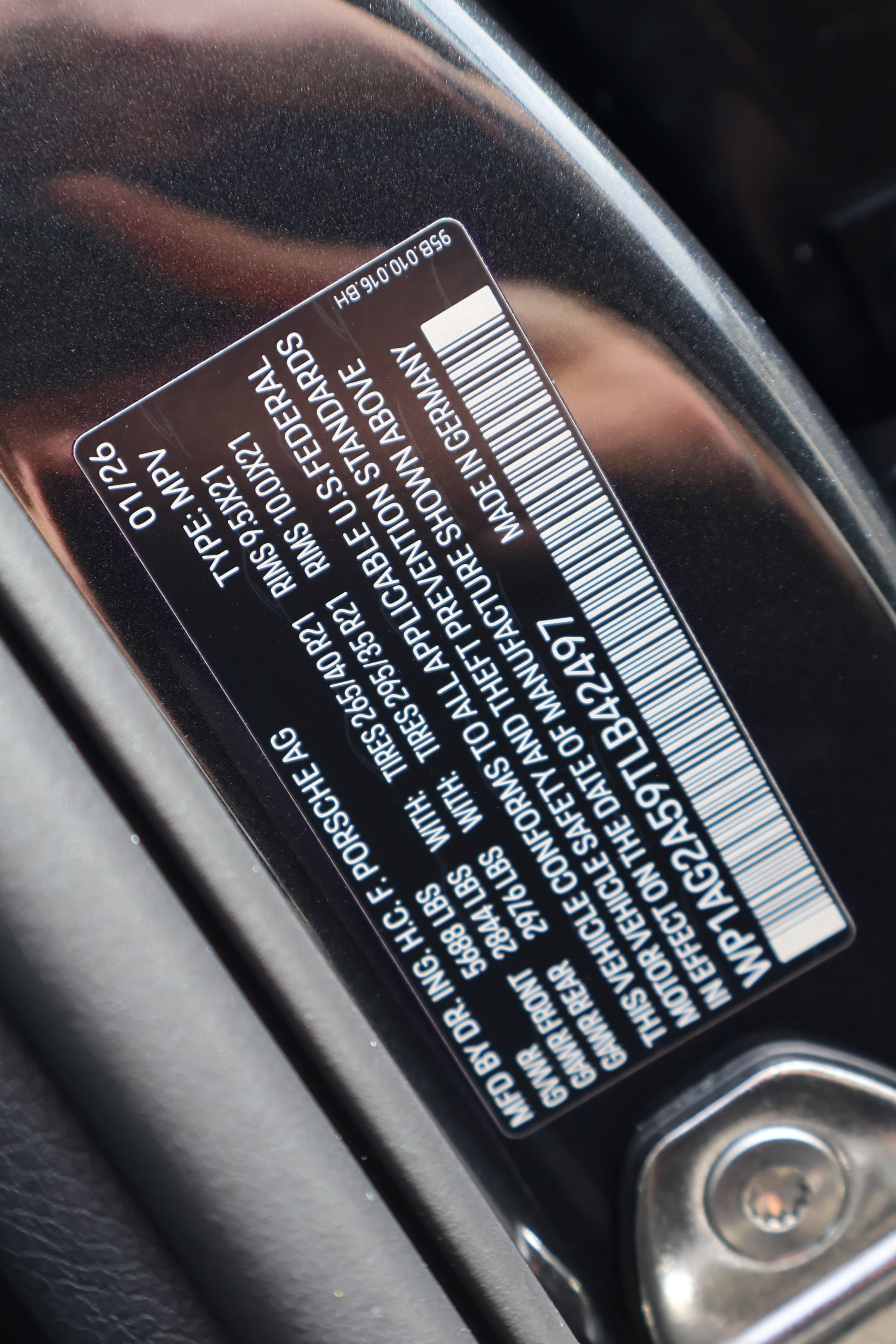 New 2026 Porsche Macan S AWD/4WD image 29