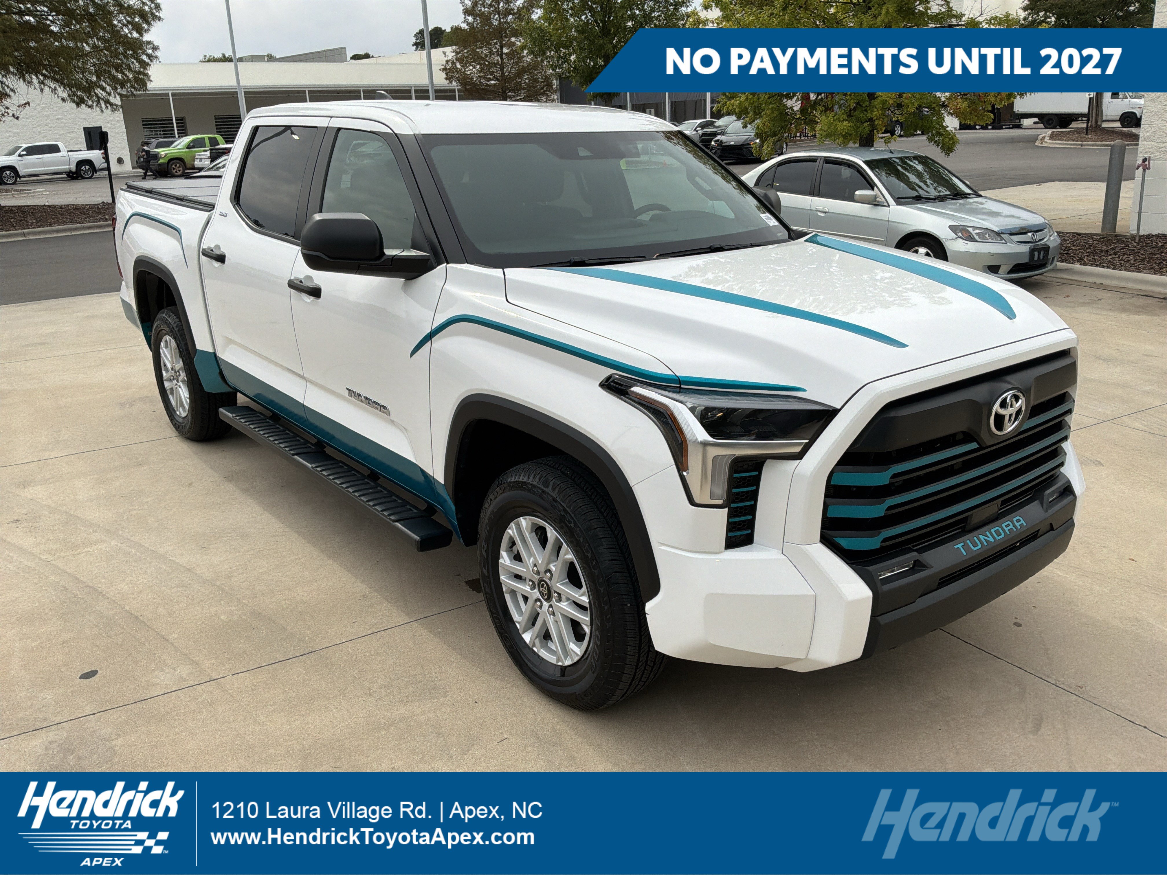Used 2025 Toyota Tundra SR5 AWD/4WD image 1