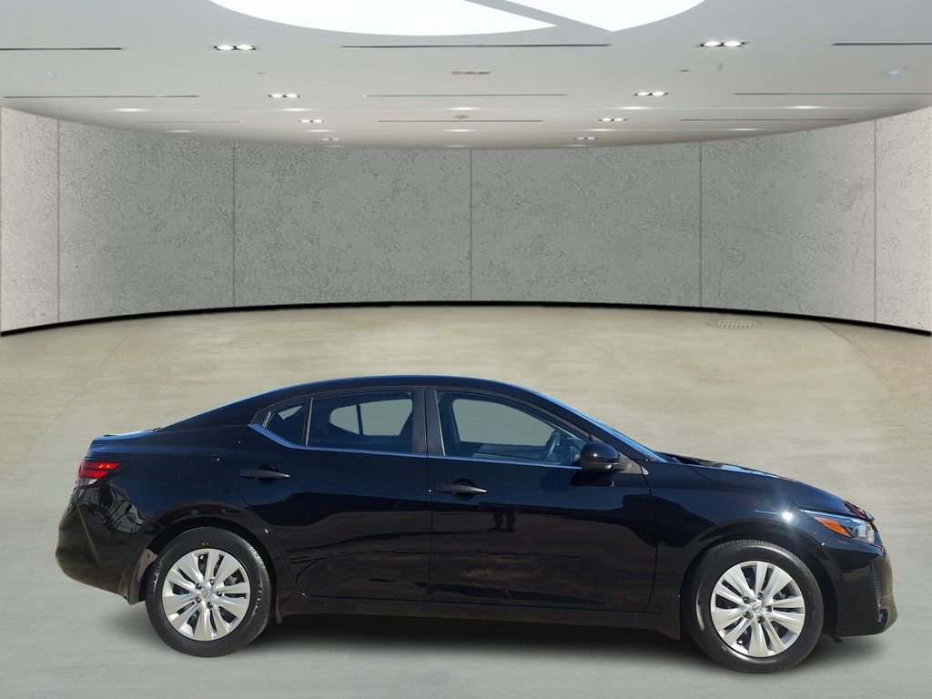Certified 2025 Nissan Sentra S image 6