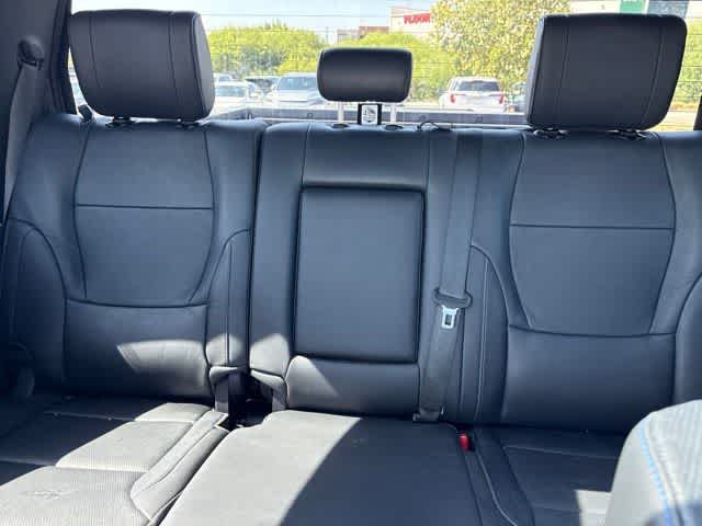 Used 2025 Toyota Tundra Platinum AWD/4WD image 25