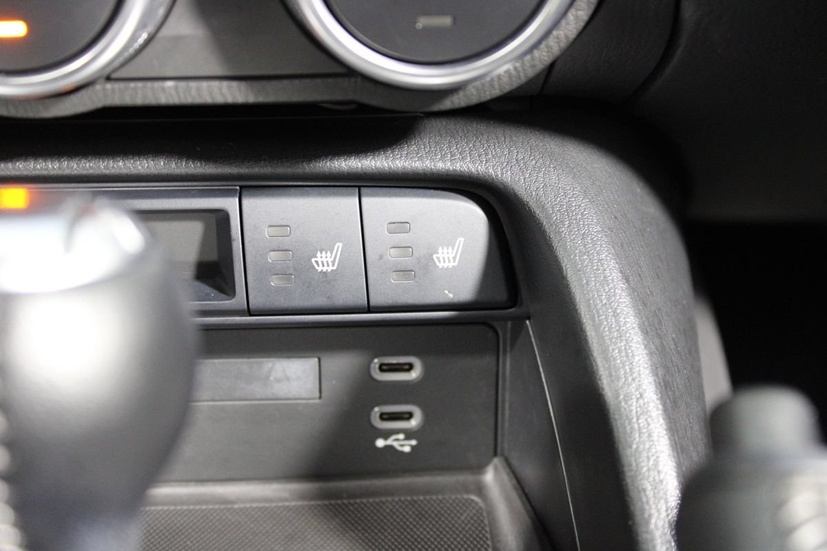 Used 2024 MAZDA MX-5 Miata RF Grand Touring RWD image 23