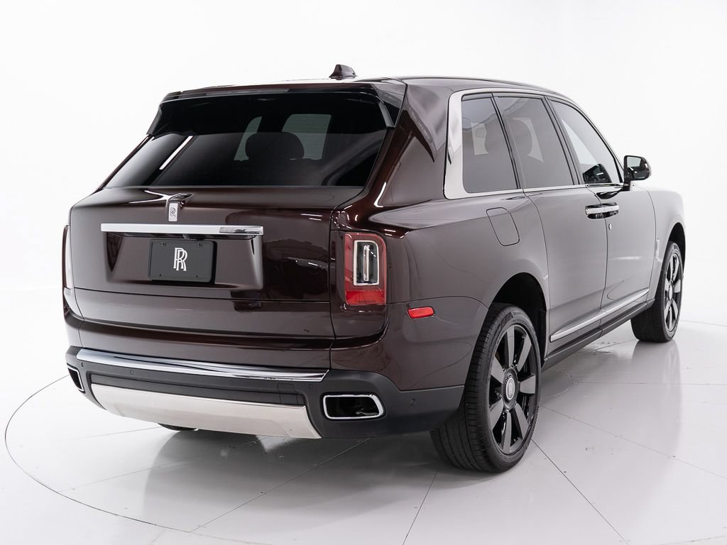 Certified 2023 Rolls-Royce Cullinan AWD/4WD image 5