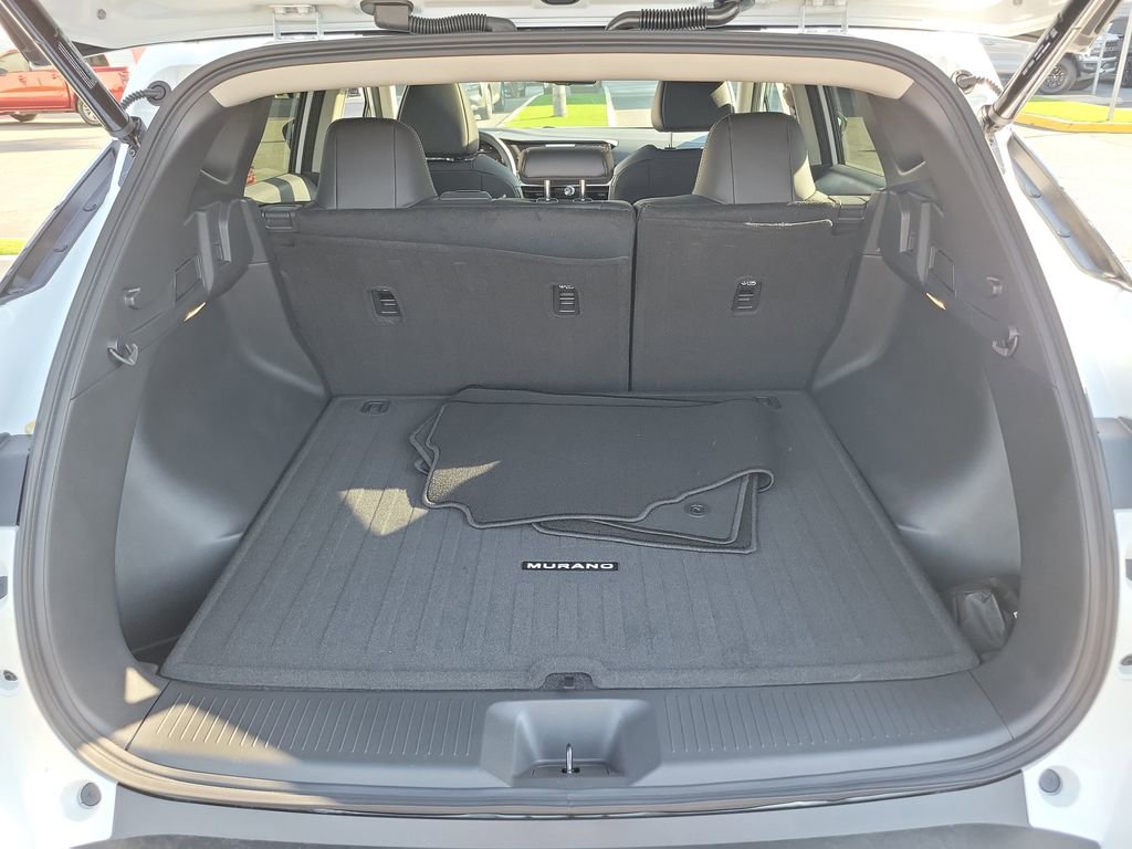 New 2026 Nissan Murano SL image 14