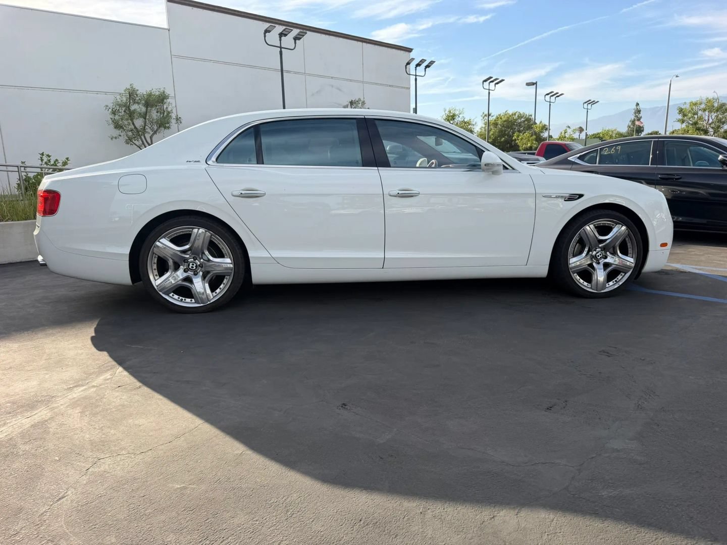 Used 2014 Bentley Flying Spur W12 AWD/4WD image 3