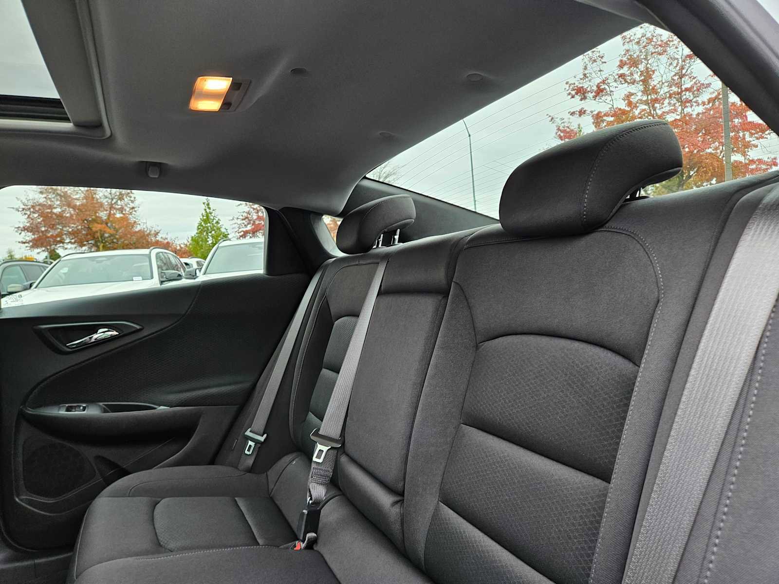 Used 2024 Chevrolet Malibu LT image 21