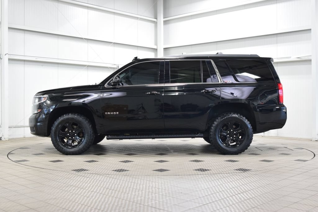 Used 2019 Chevrolet Tahoe LT w/ Z71 Midnight Edition AWD/4WD image 4