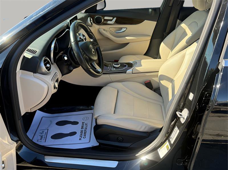 Used 2018 Mercedes-Benz C 300 Sedan w/ Premium Package image 12