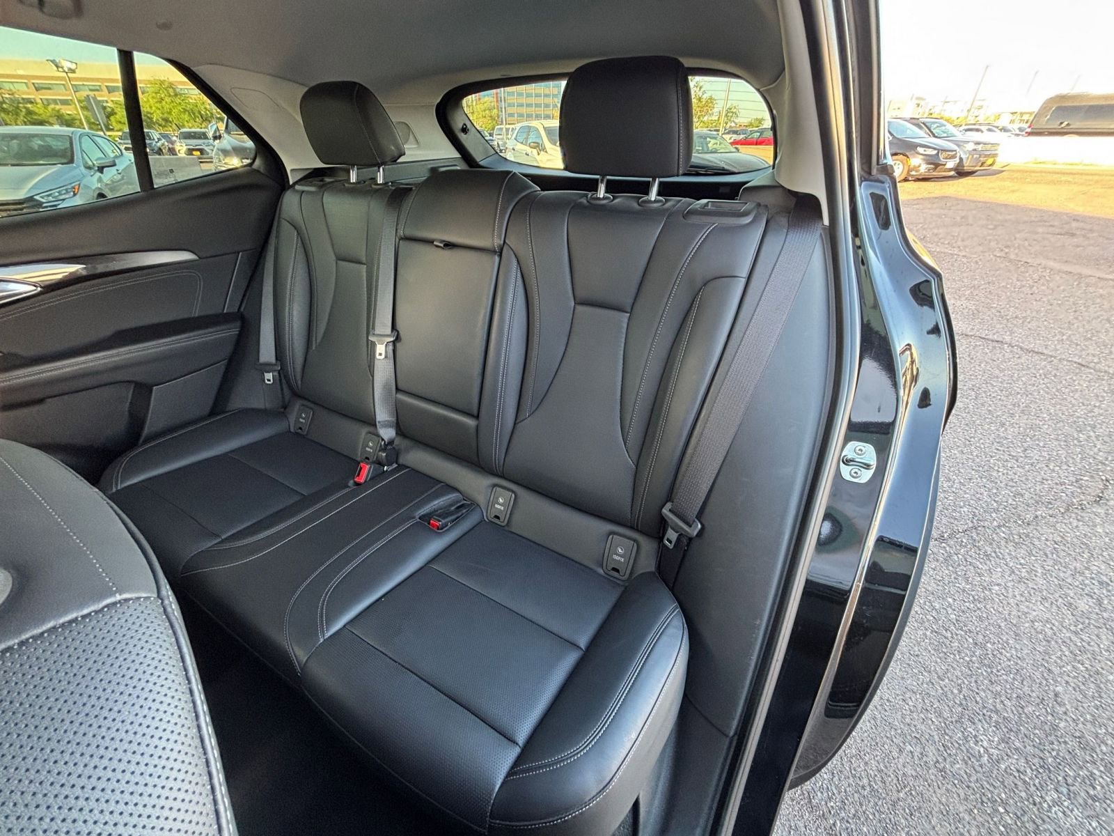Used 2024 Buick Envision Preferred AWD/4WD image 37
