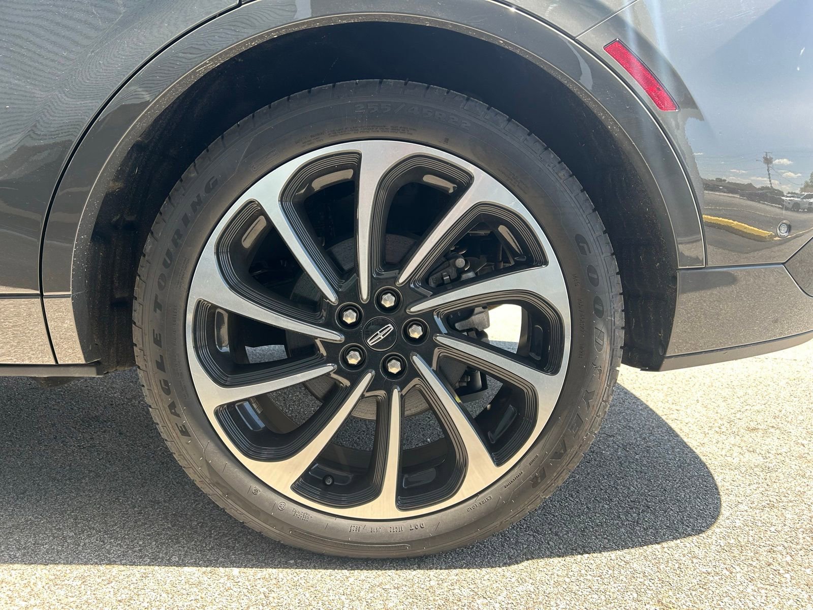 Used 2024 Lincoln Nautilus Black Label AWD/4WD image 32