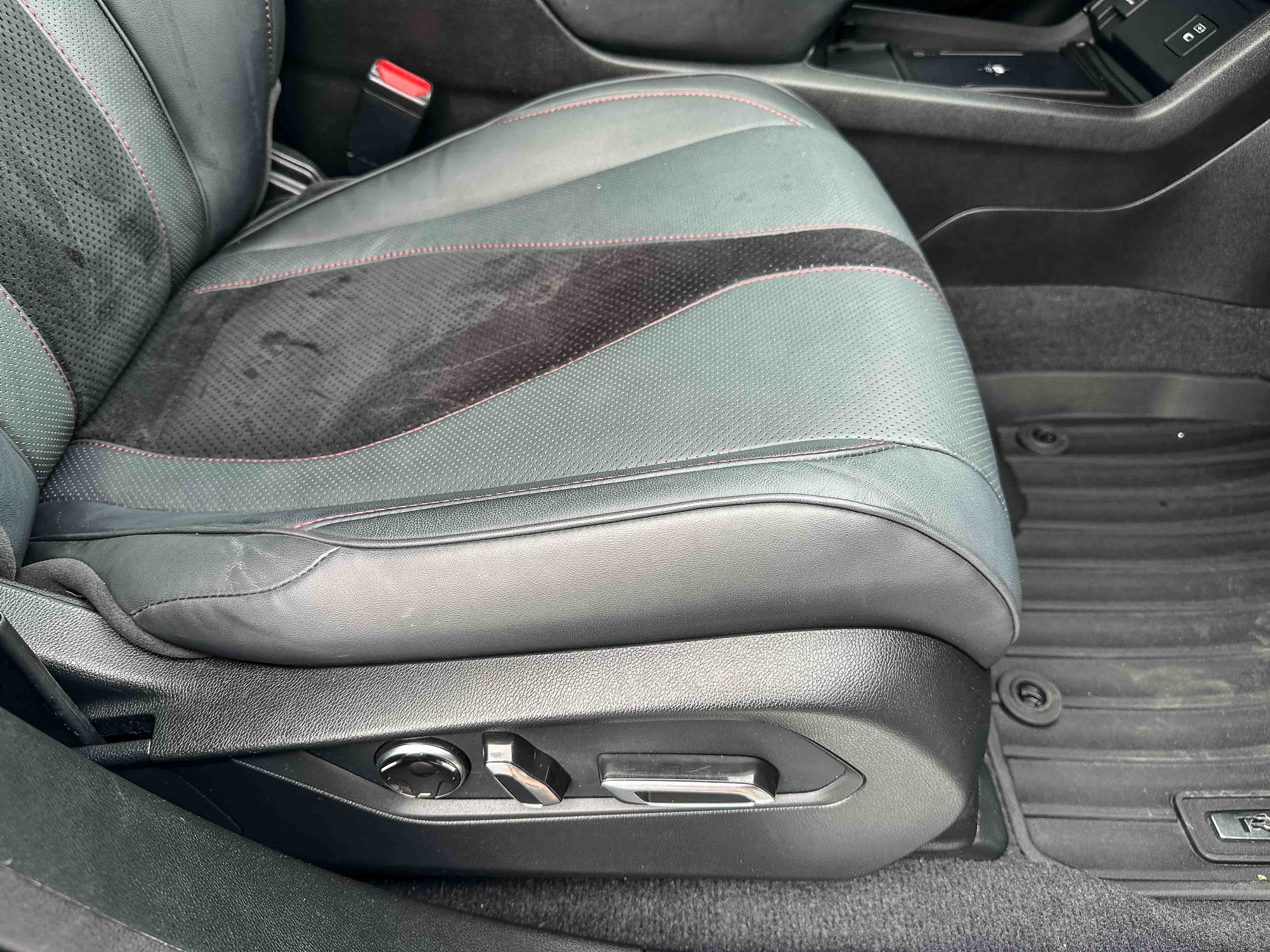 Used 2022 Acura RDX A-Spec FWD image 24
