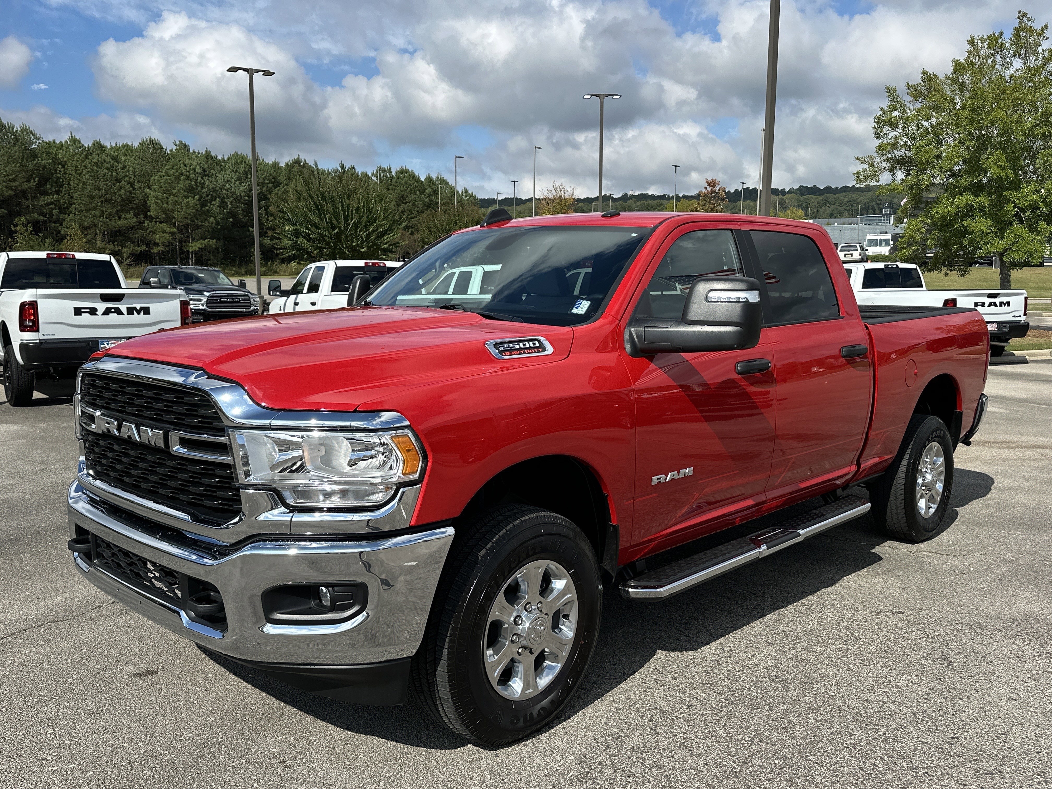 Used 2024 RAM 2500 Big Horn w/ Bed Utility Group image 3