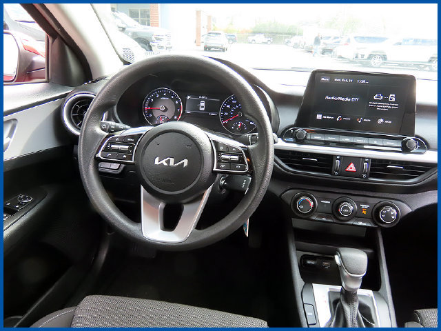 Used 2023 Kia Forte LXS FWD image 11