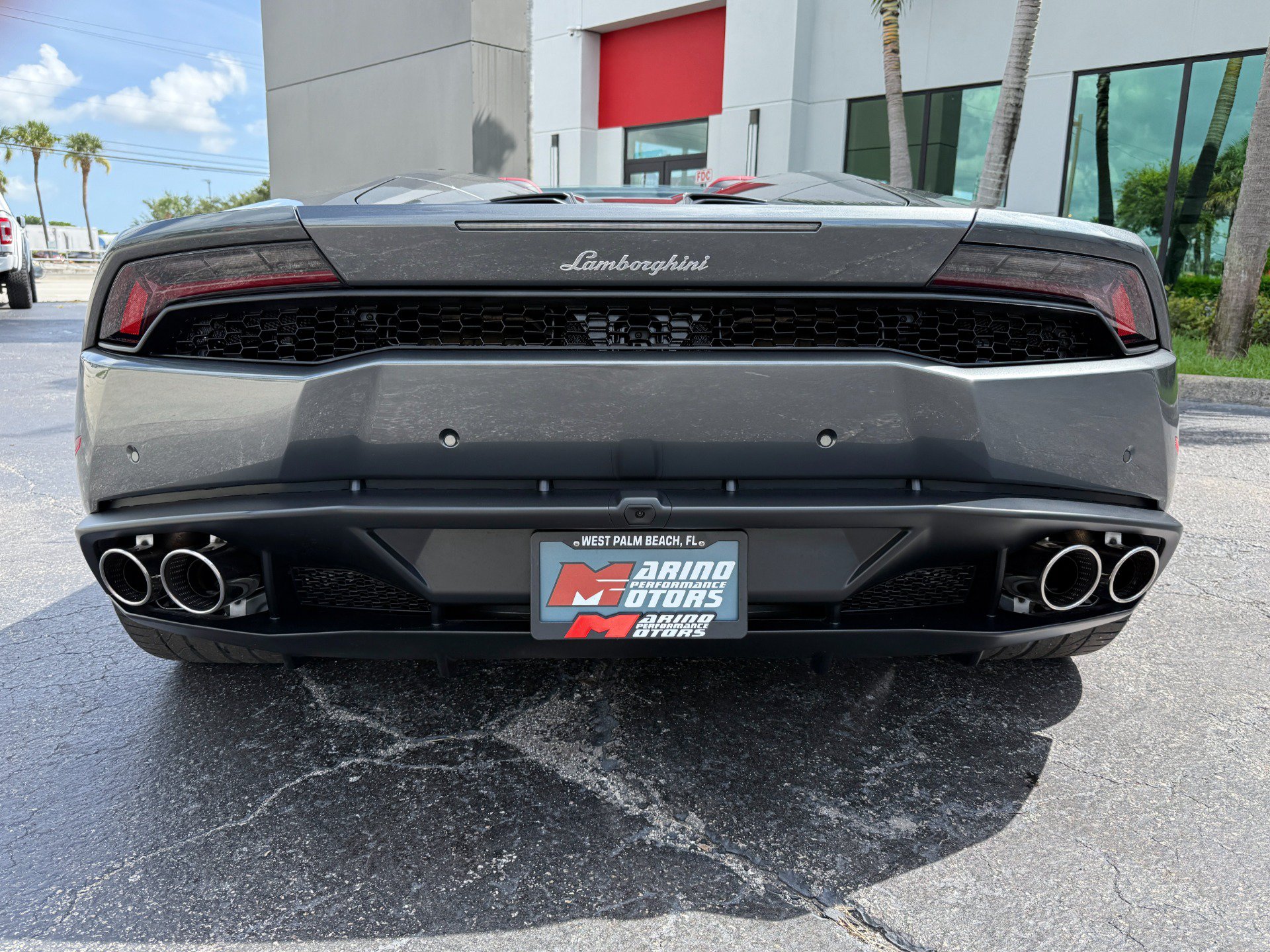 Used 2016 Lamborghini Huracan LP 610-4 AWD/4WD image 16