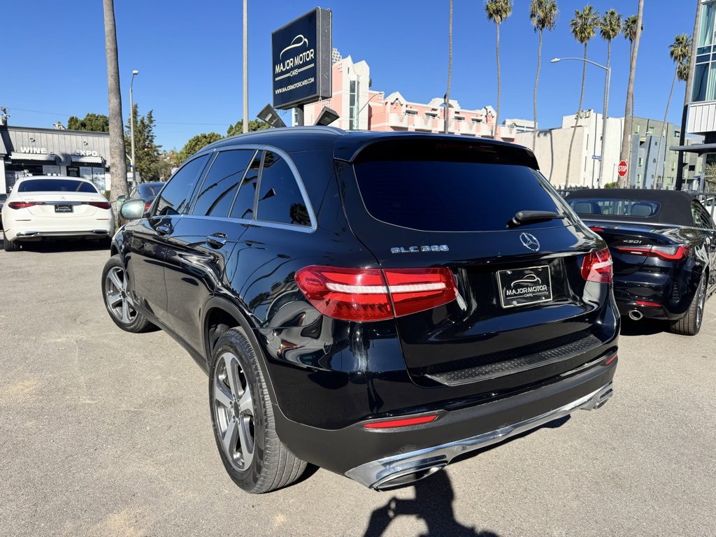 Used 2019 Mercedes-Benz GLC 300 image 7