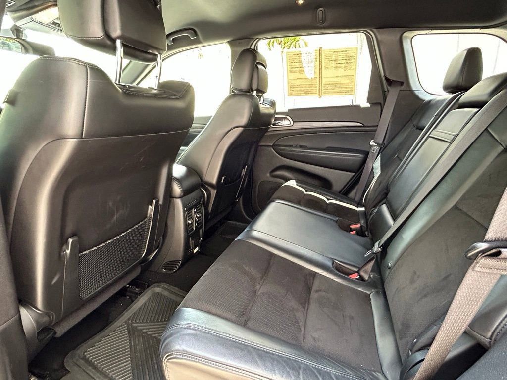 Used 2021 Jeep Grand Cherokee Laredo X RWD image 43