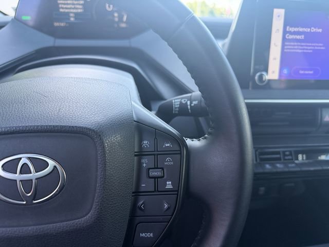 Used 2024 Toyota Prius LE image 17
