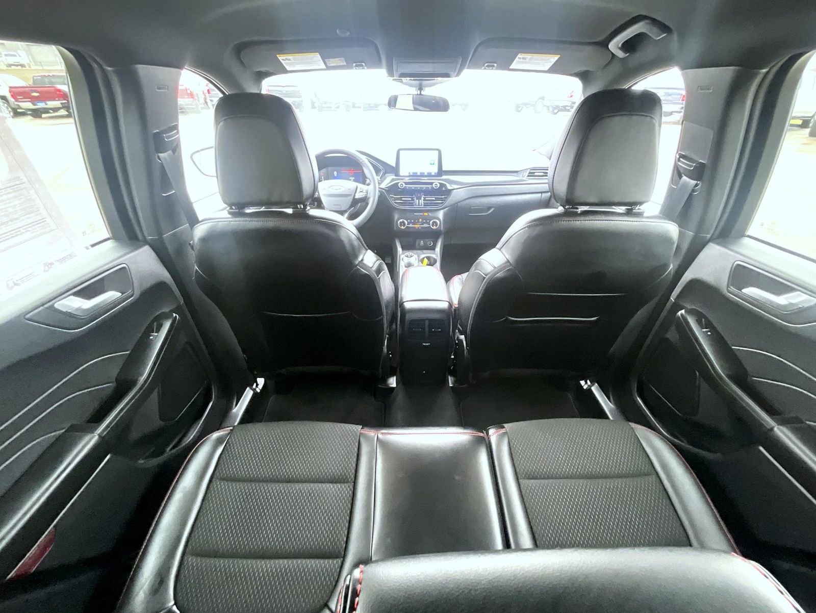 Used 2025 Ford Escape ST-Line image 24