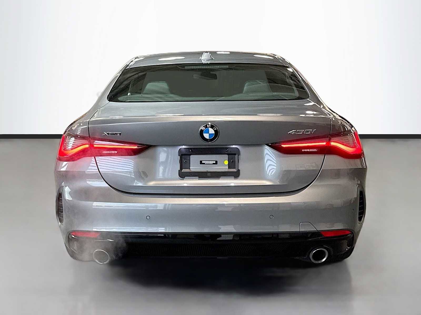 Certified 2024 BMW 430i xDrive Coupe w/ Premium Package image 4