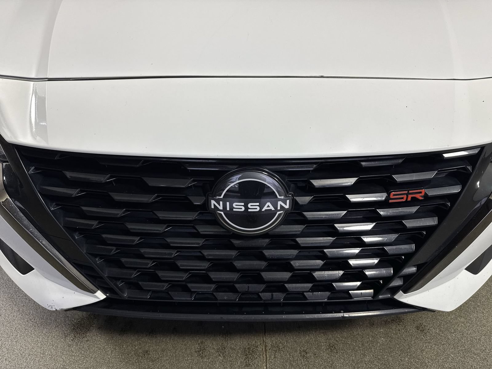 Used 2024 Nissan Altima 2.5 SR FWD image 25