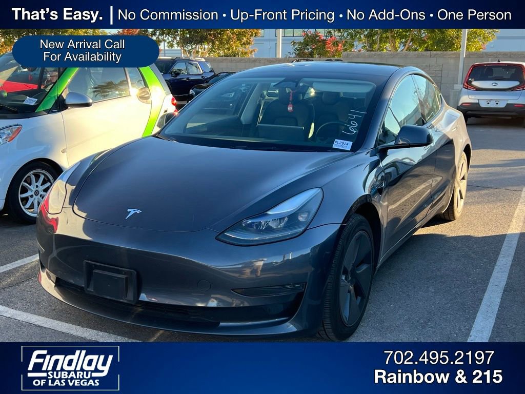 Used 2023 Tesla Model 3 Standard Range image 1