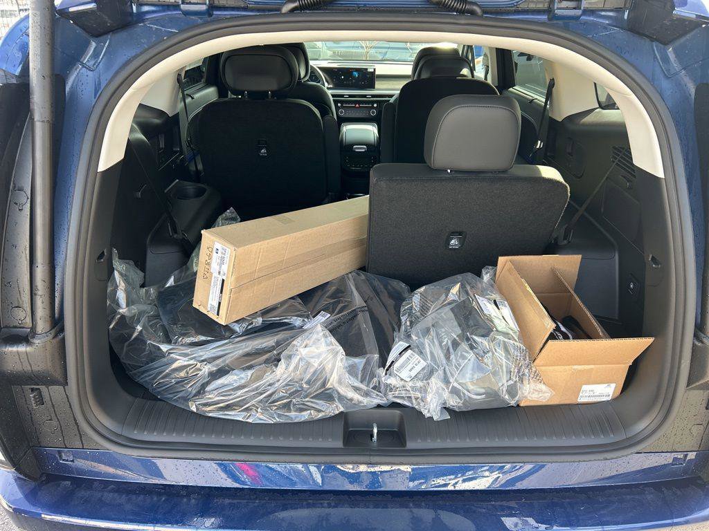 New 2026 Hyundai Ioniq 9 Limited w/ Tow & Go Package image 35