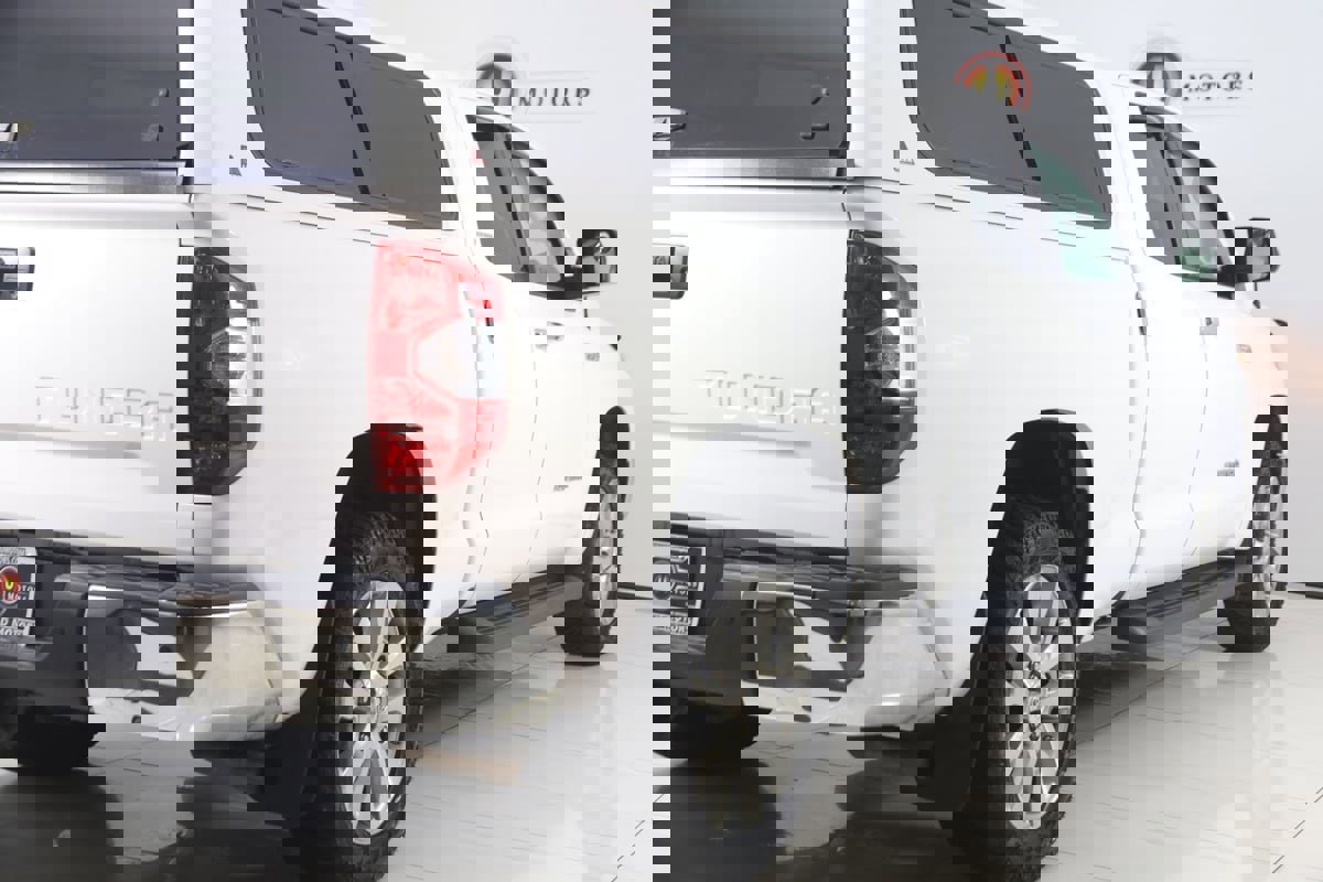 Used 2014 Toyota Tundra Limited w/ Limited Premium Package image 42