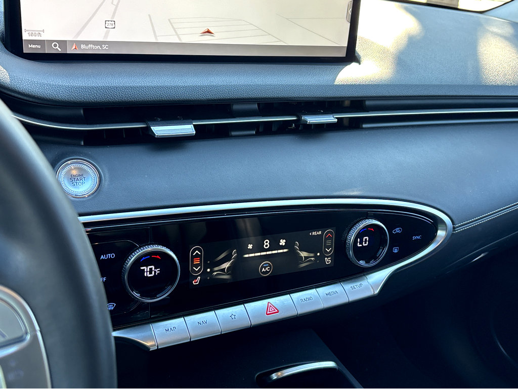 Used 2025 Genesis GV70 2.5T image 12