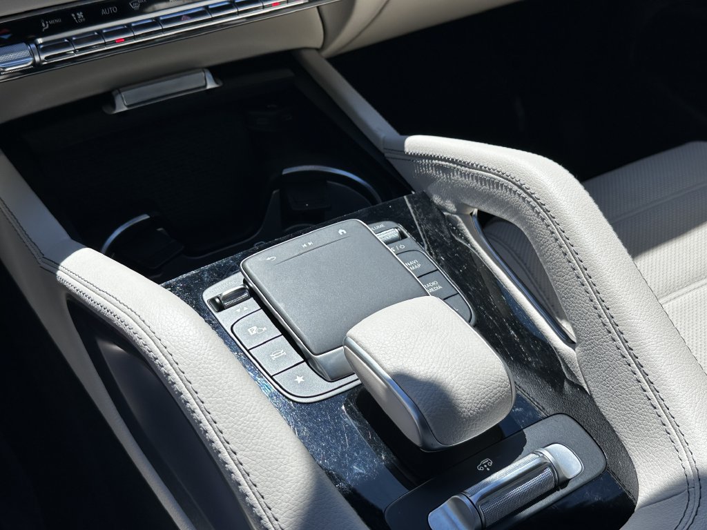 Certified 2024 Mercedes-Benz GLS 450 4MATIC image 32
