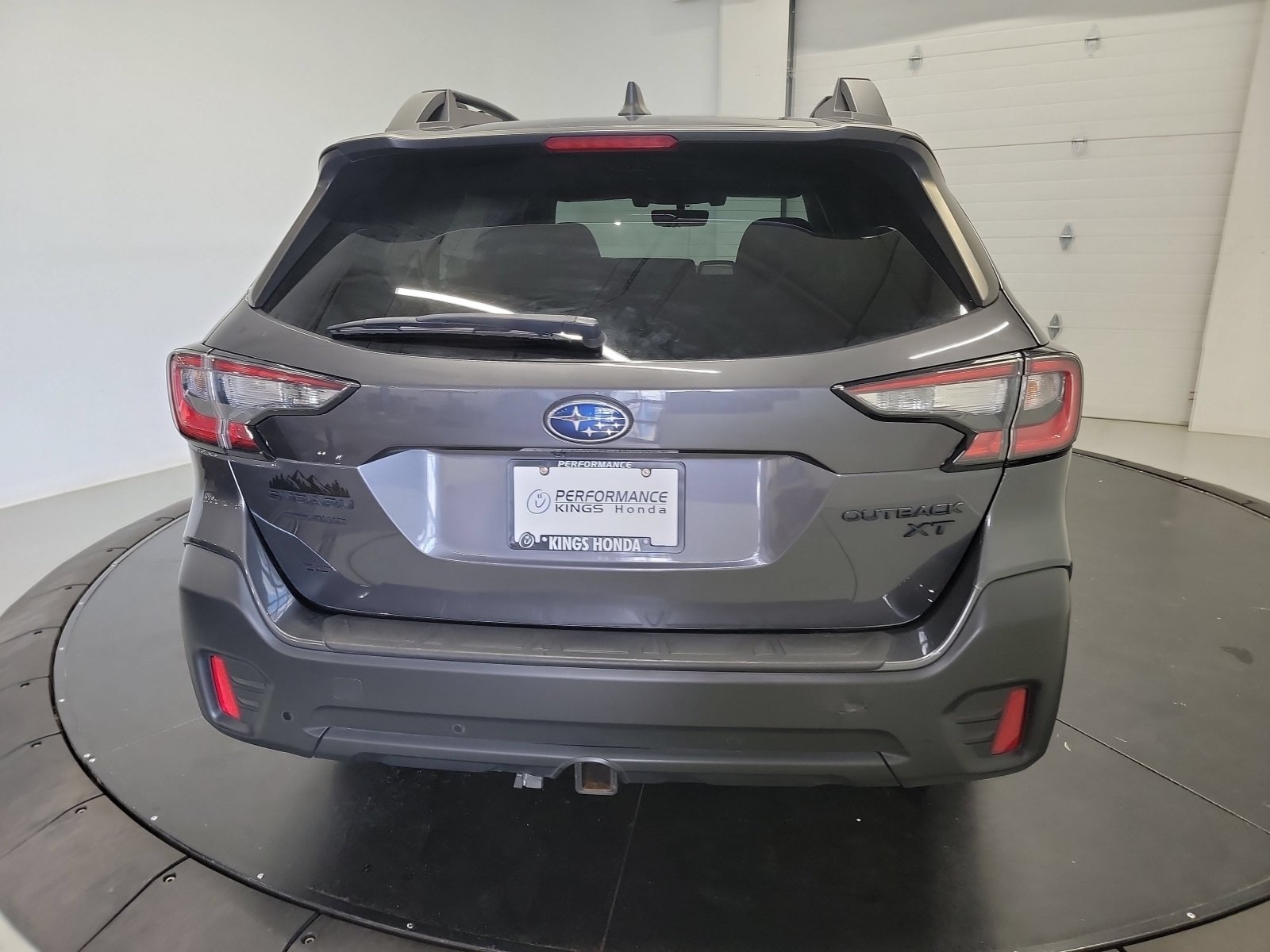 Used 2021 Subaru Outback Onyx Edition XT w/ Popular Package #2 AWD/4WD image 8