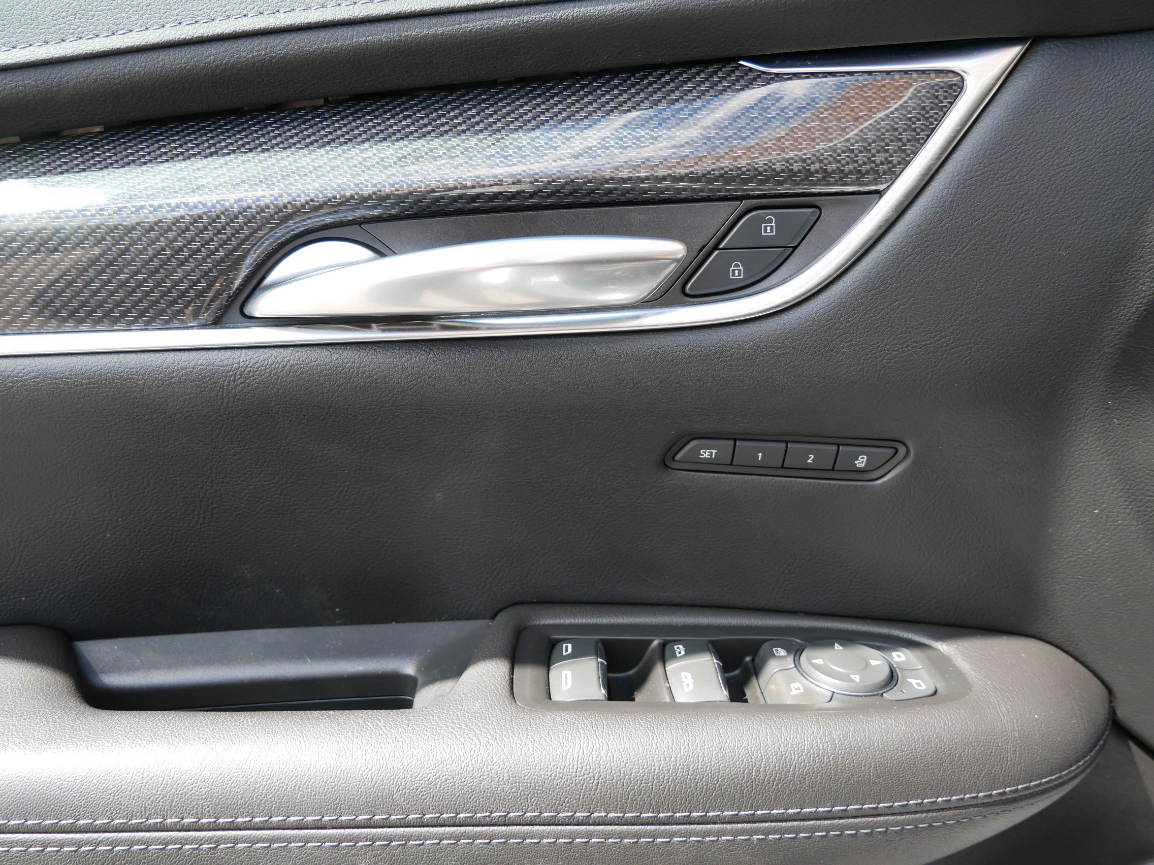 Used 2022 Cadillac XT5 Sportv AWD/4WD image 9