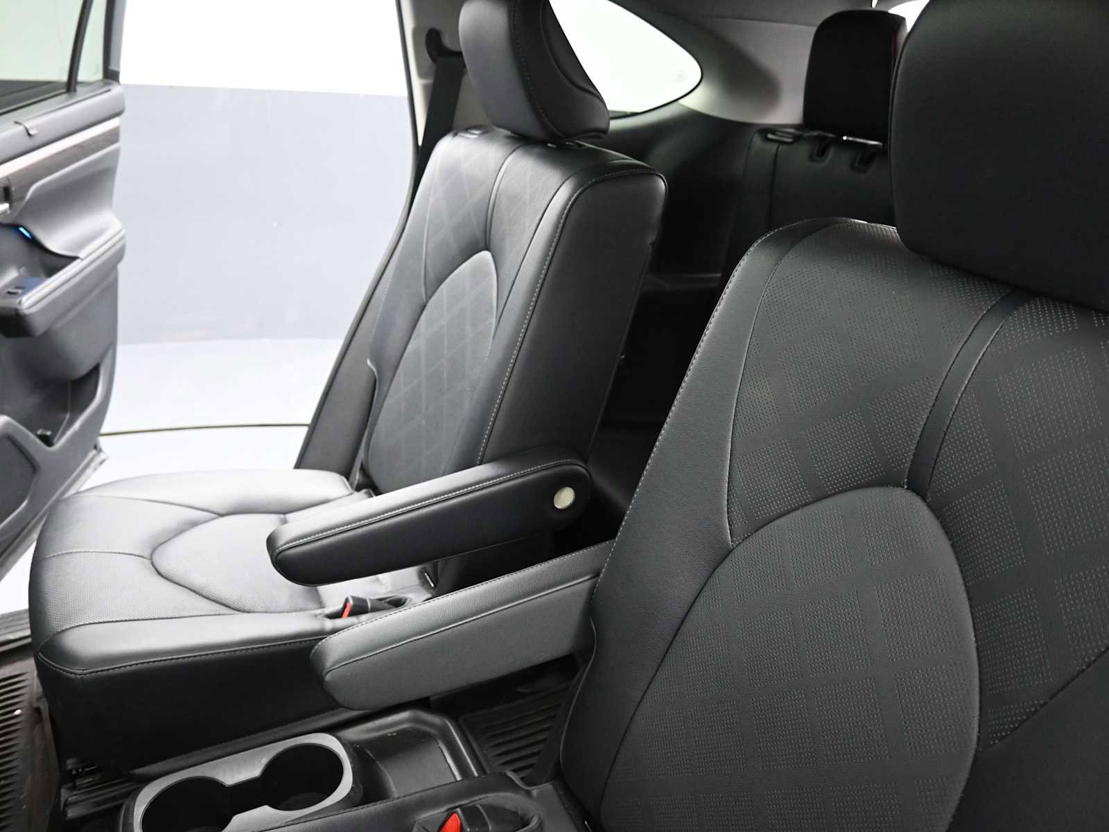 Used 2022 Toyota Highlander Platinum image 20