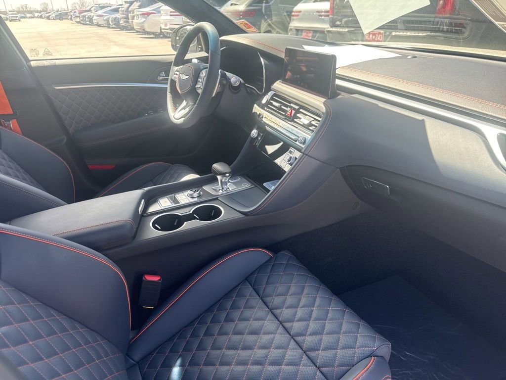New 2026 Genesis G70 3.3T Prestige image 19