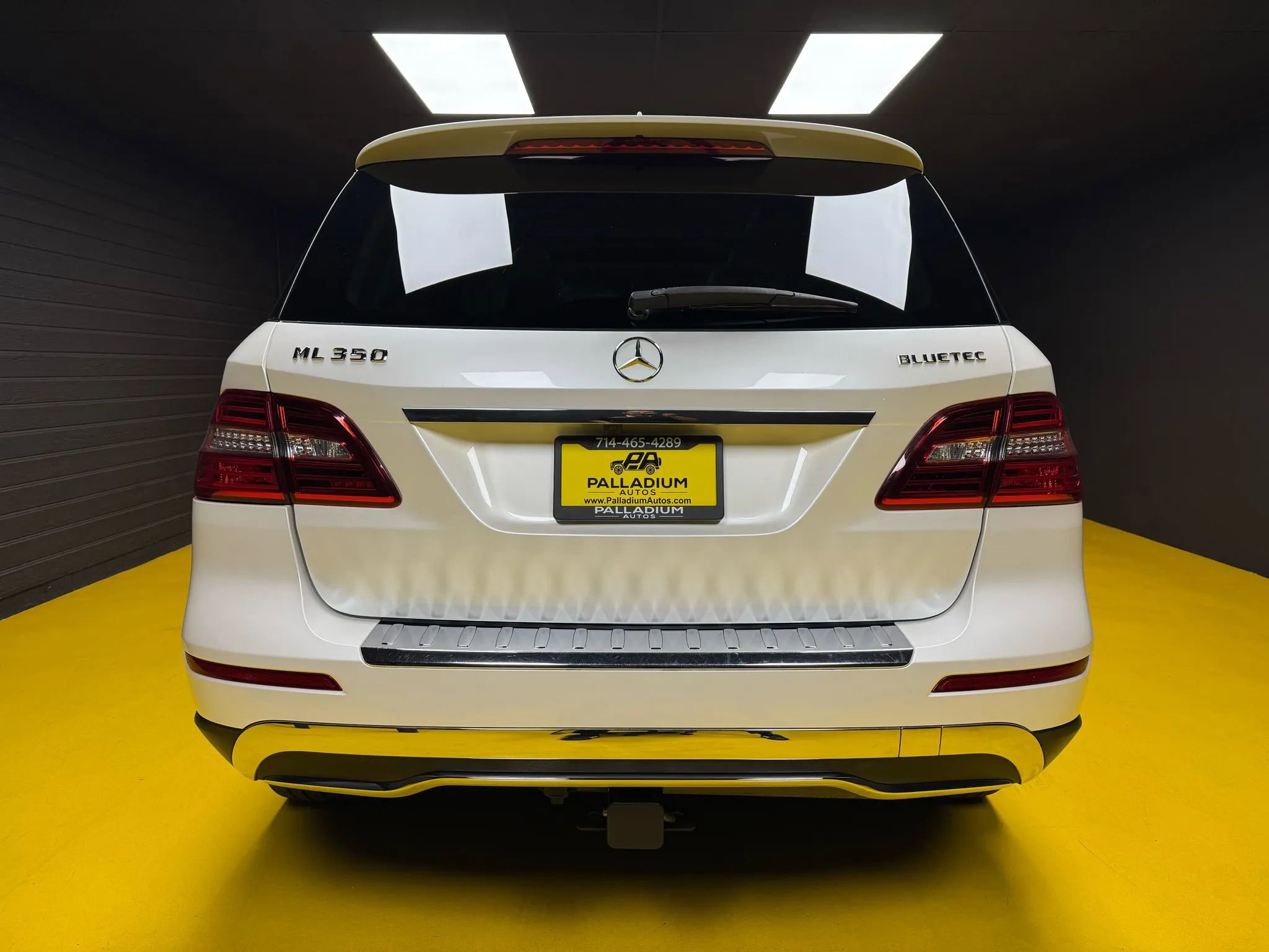 Used 2012 Mercedes-Benz ML 350 BlueTEC 4MATIC image 5