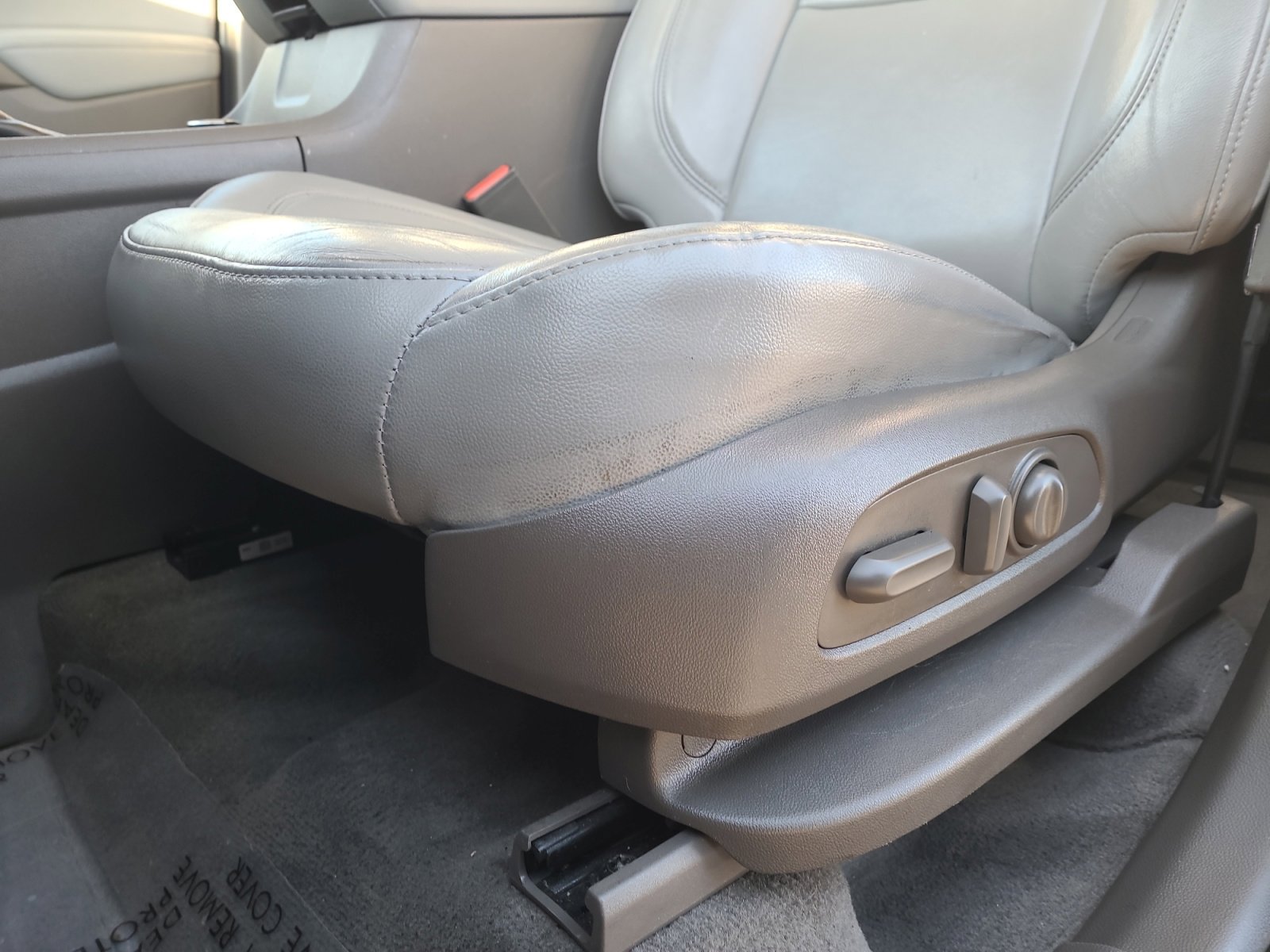 Used 2019 Chevrolet Traverse LT image 13