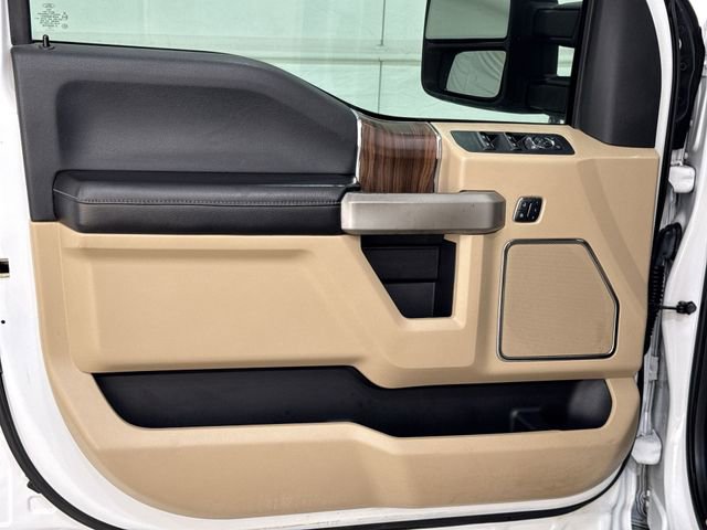 Used 2017 Ford F150 Lariat w/ Equipment Group 502A Luxury image 23