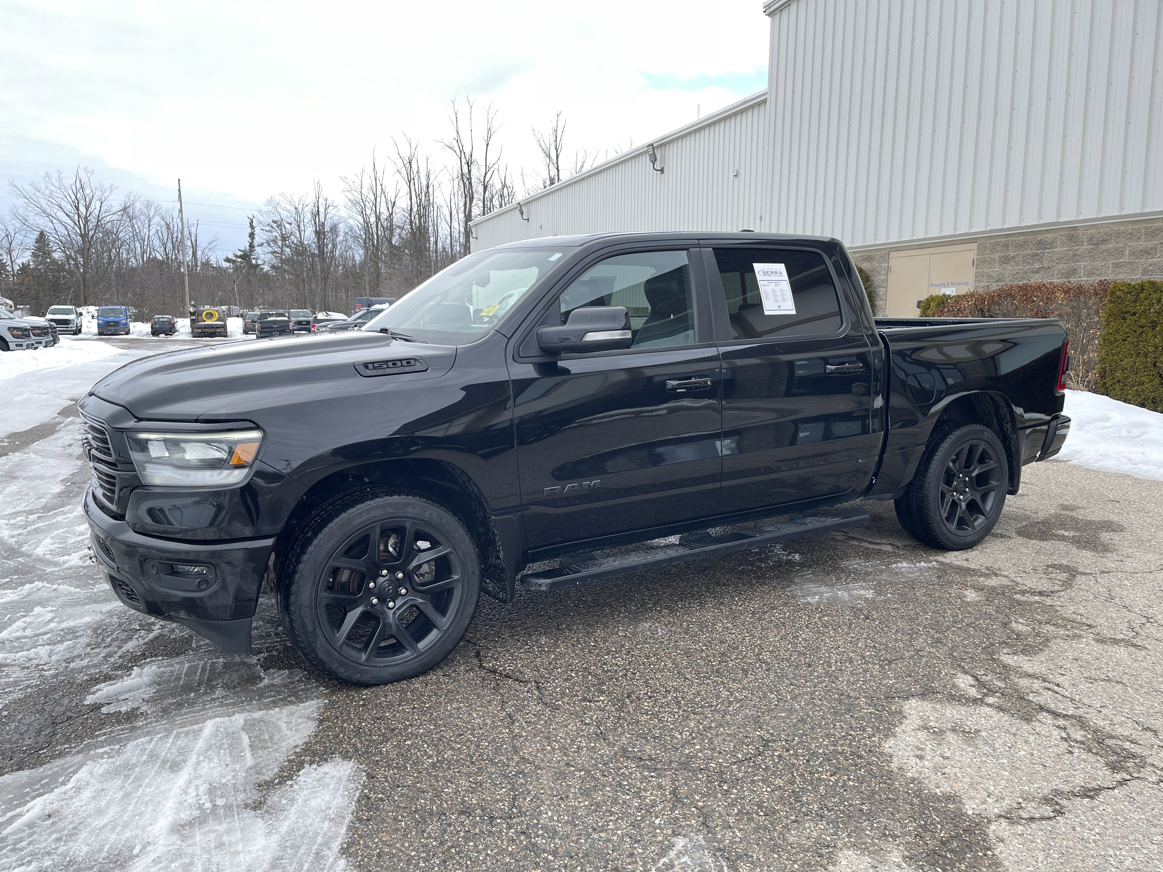 Used 2020 RAM 1500 Sport w/ Night Edition image 7