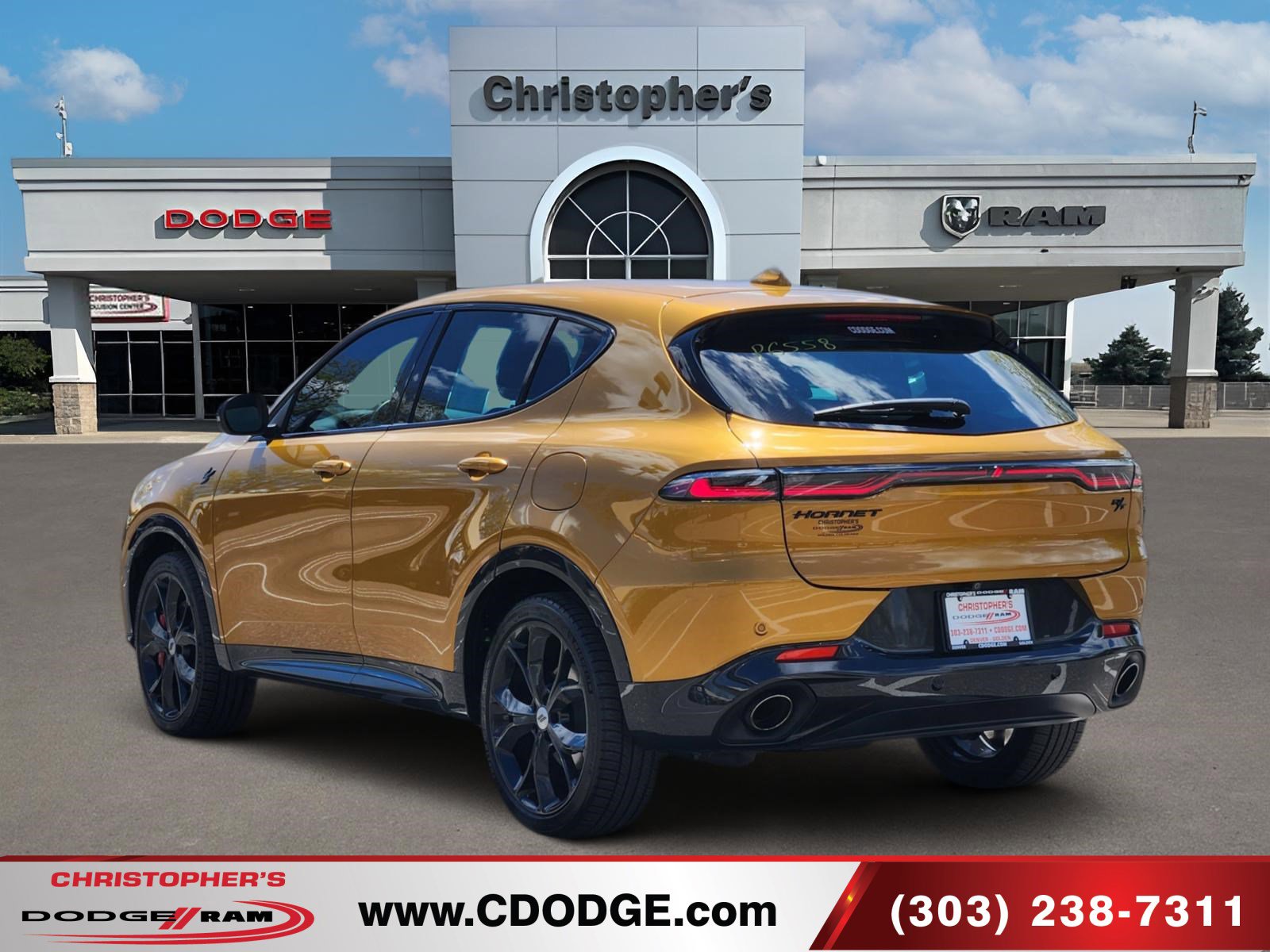 Used 2024 Dodge Hornet R/T AWD/4WD image 5