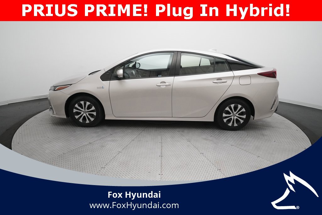 Used 2021 Toyota Prius Prime Limited w/ Carpet Mat Package (TMS) image 23