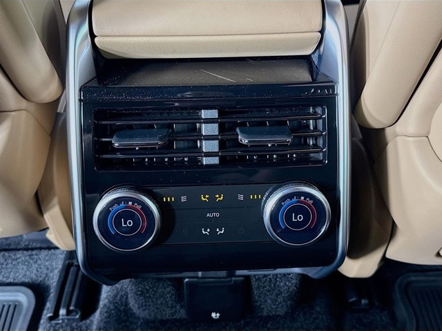 New 2026 Land Rover Range Rover Long Wheelbase SE image 27