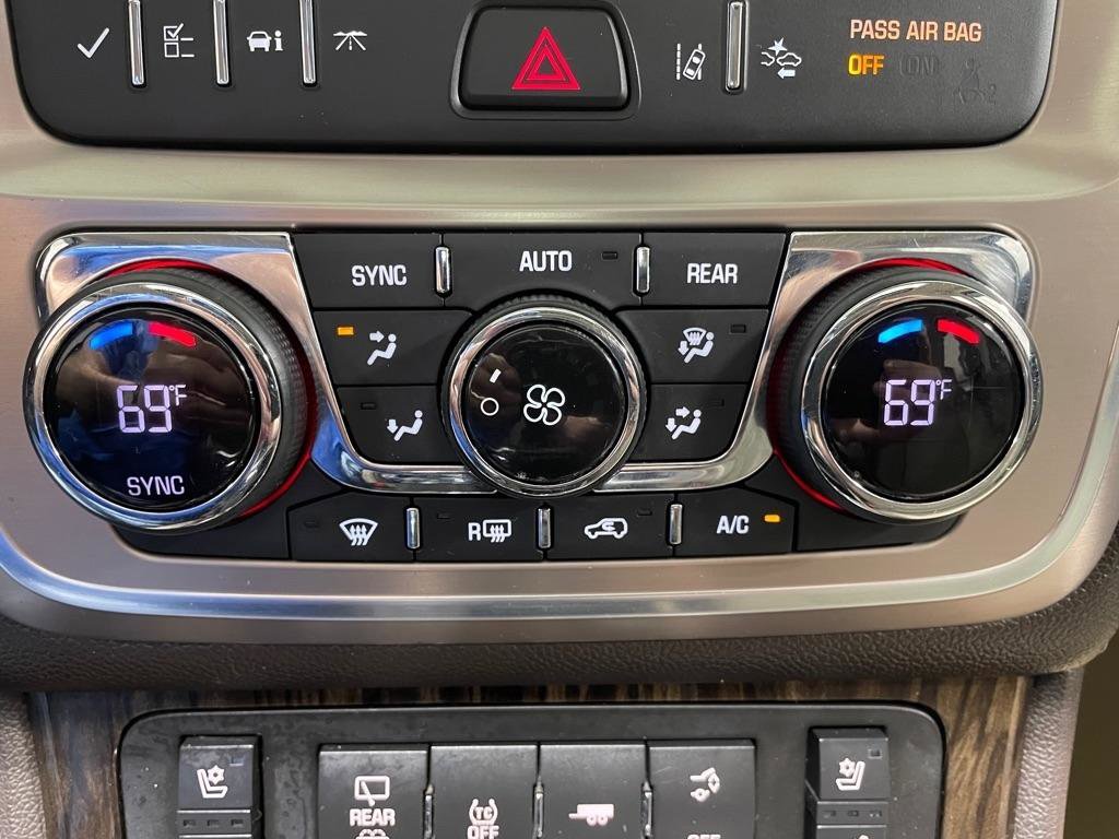 Used 2015 GMC Acadia Denali image 35