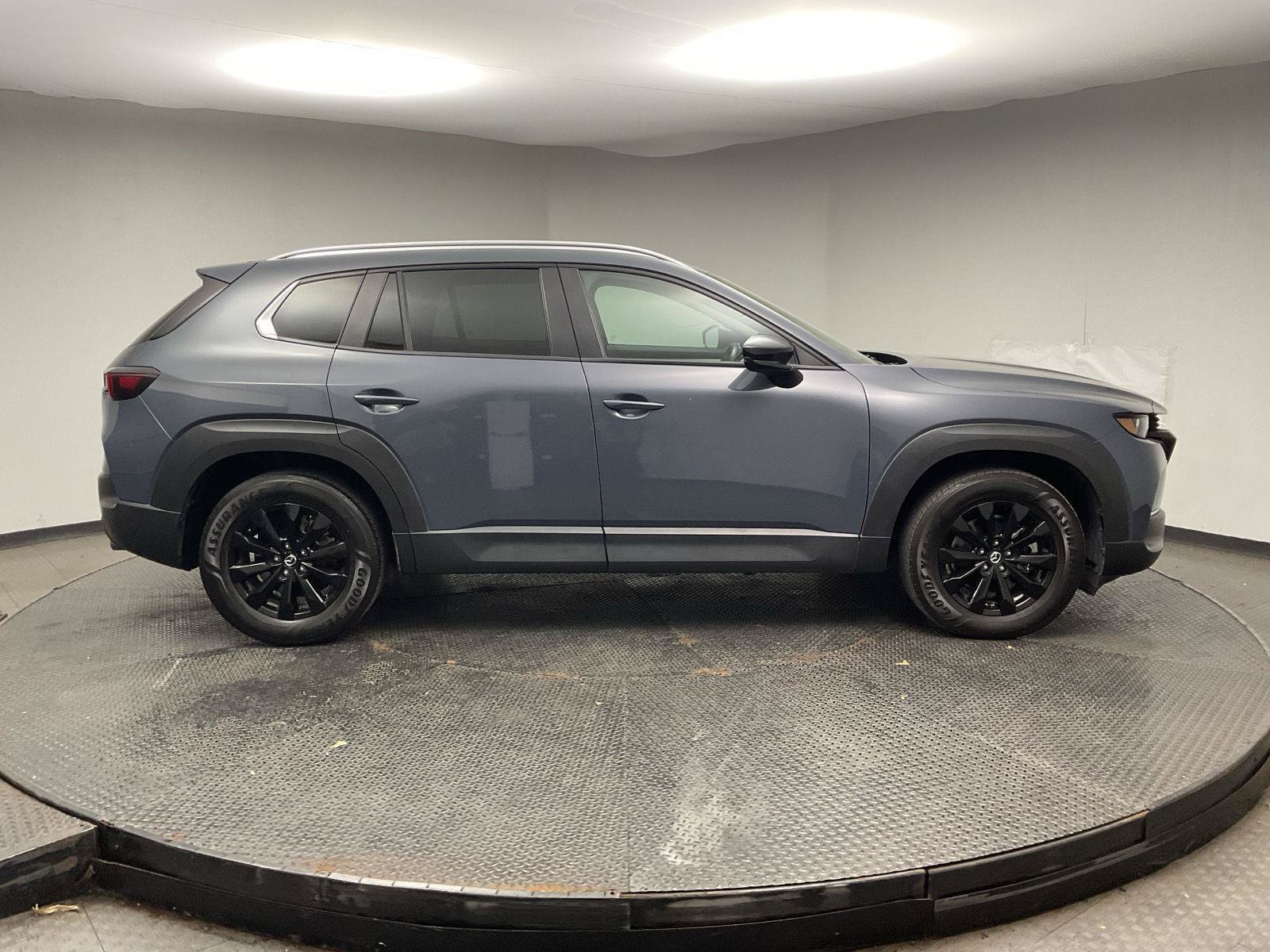 Used 2025 MAZDA CX-50 AWD 2.5 S w/ Preferred Package image 8