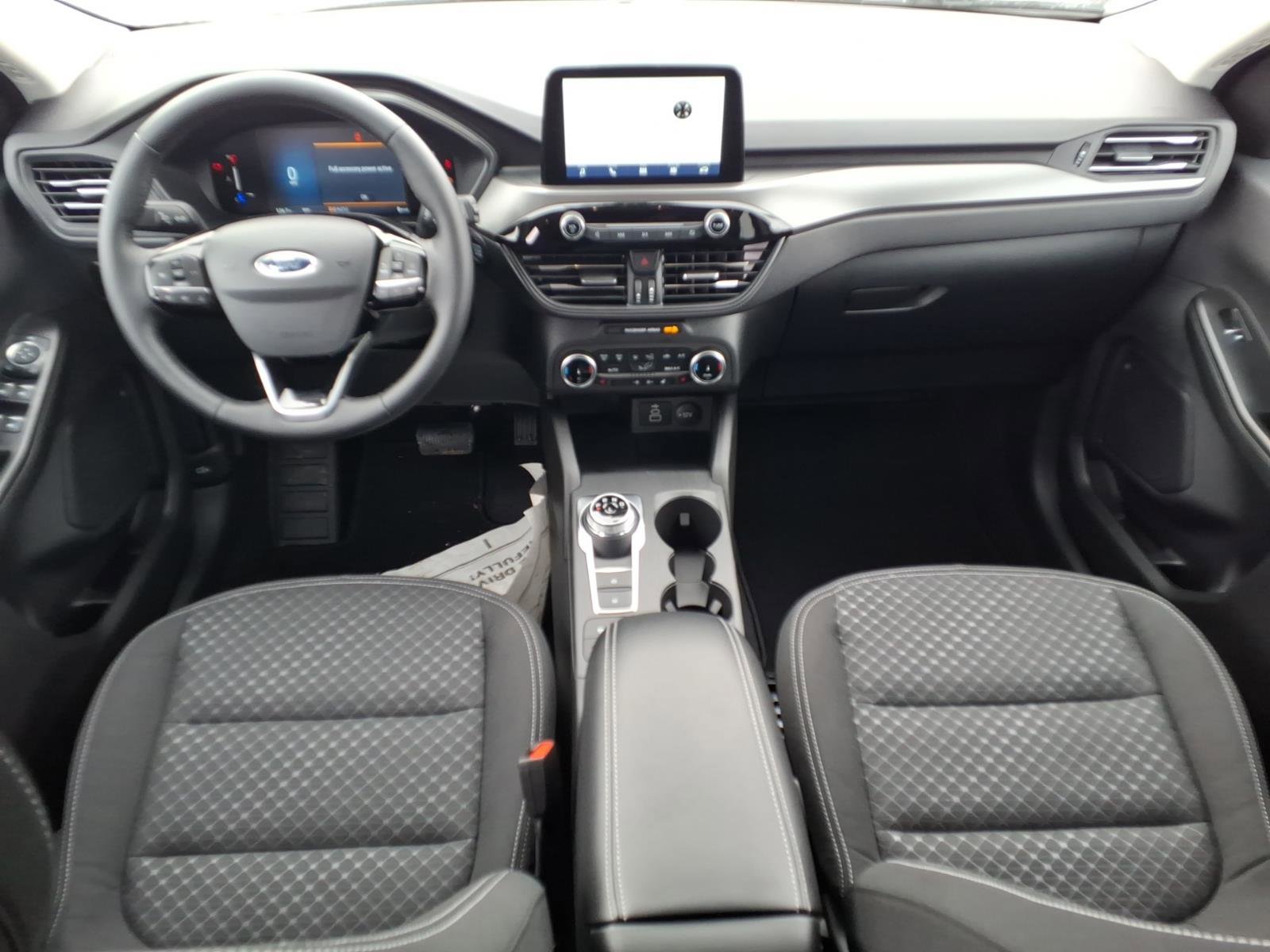 New 2026 Ford Escape Active w/ Cold Weather Package AWD/4WD image 9