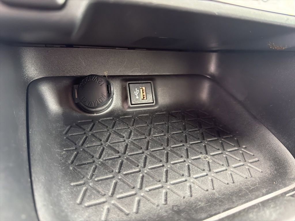 Used 2023 Toyota RAV4 XLE image 23