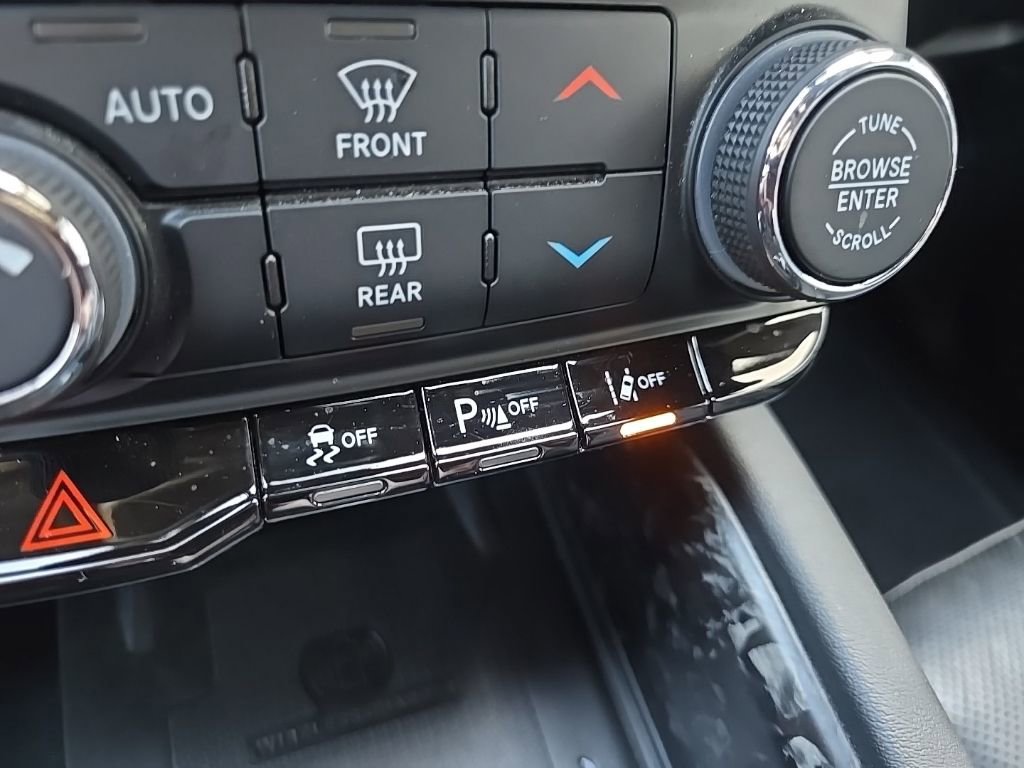 Used 2024 Dodge Durango R/T AWD/4WD image 63