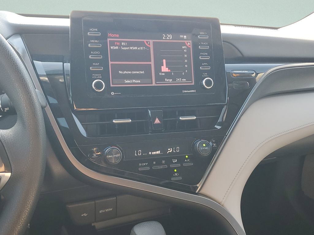 Used 2023 Toyota Camry LE image 22