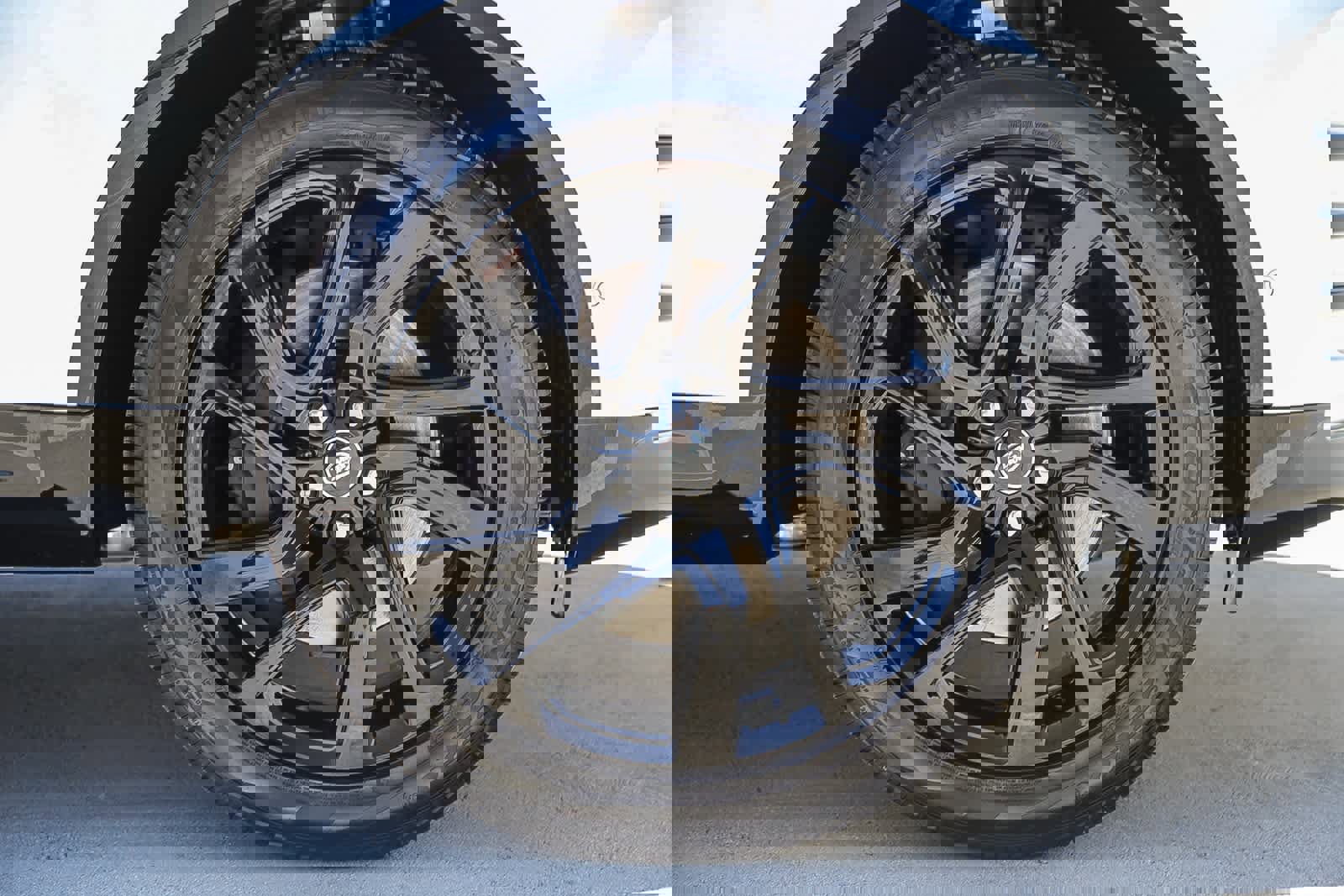 New 2025 Land Rover Discovery Dynamic SE image 10