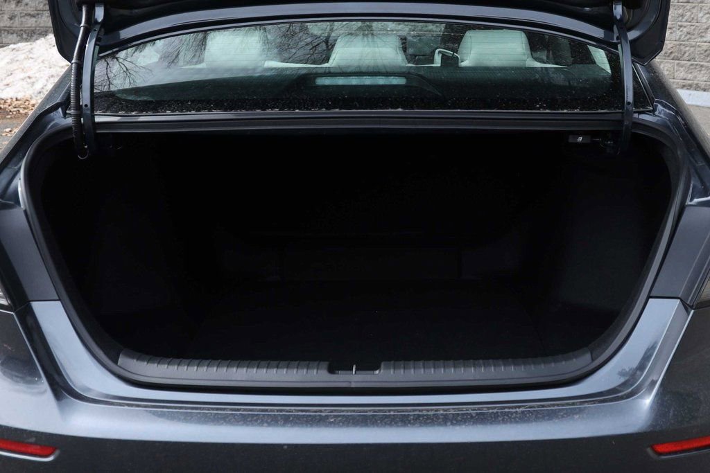 Used 2025 Honda Accord LX image 18