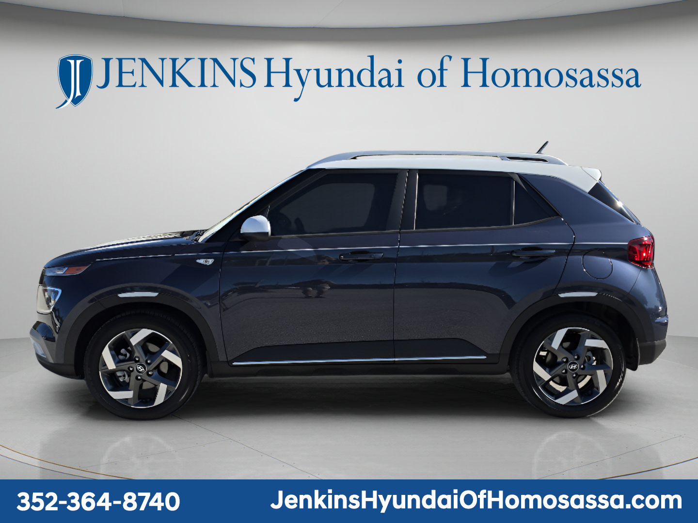 Used 2026 Hyundai Venue SEL FWD image 9