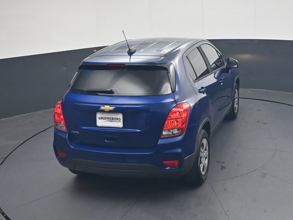 Used 2017 Chevrolet Trax LS FWD image 34