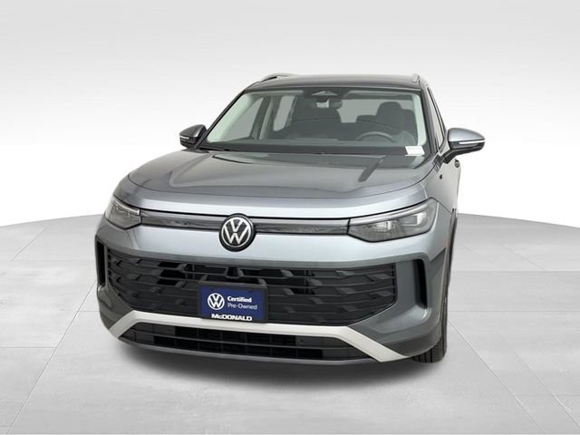 Certified 2025 Volkswagen Tiguan S AWD/4WD image 7